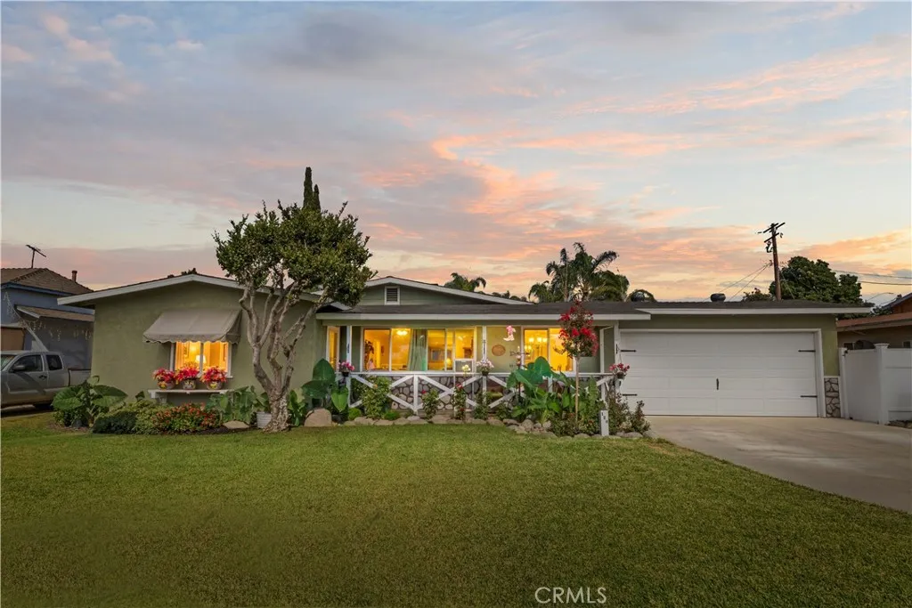 128 N Walnuthaven Dr