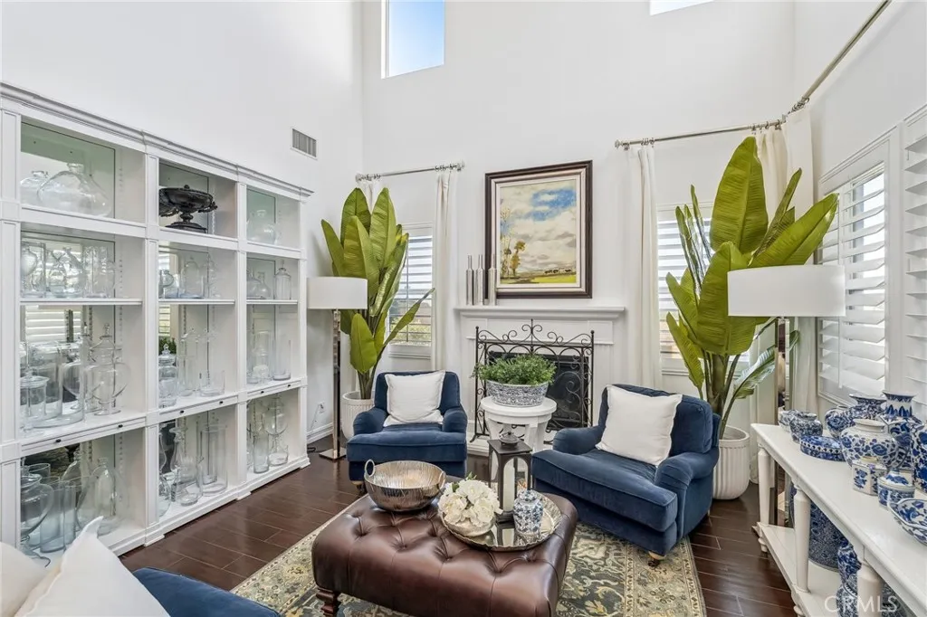 455 Wrightwood Court, Riverside, California 92506 — photo 4
