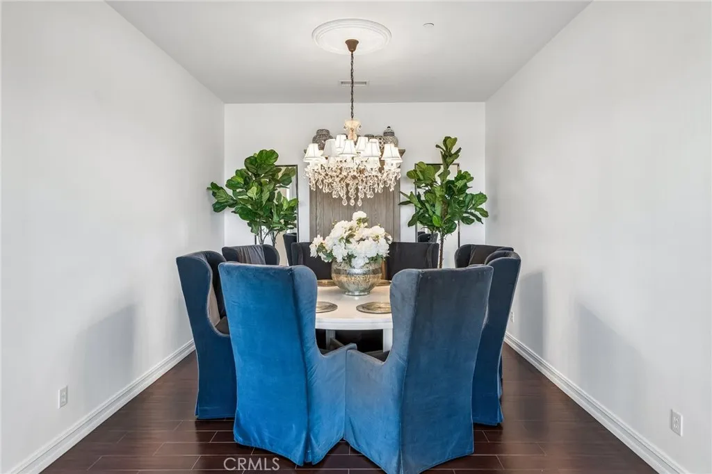 455 Wrightwood Court, Riverside, California 92506 — photo 5