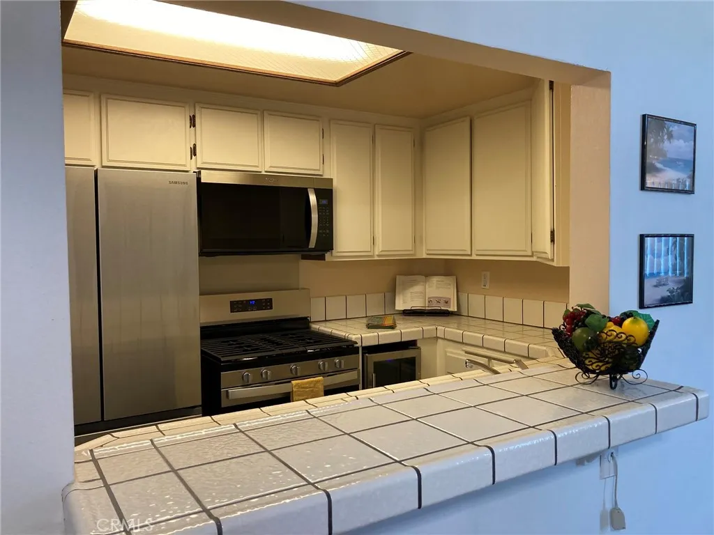 27980 S Western Avenue, San Pedro, California 90732 — photo 4