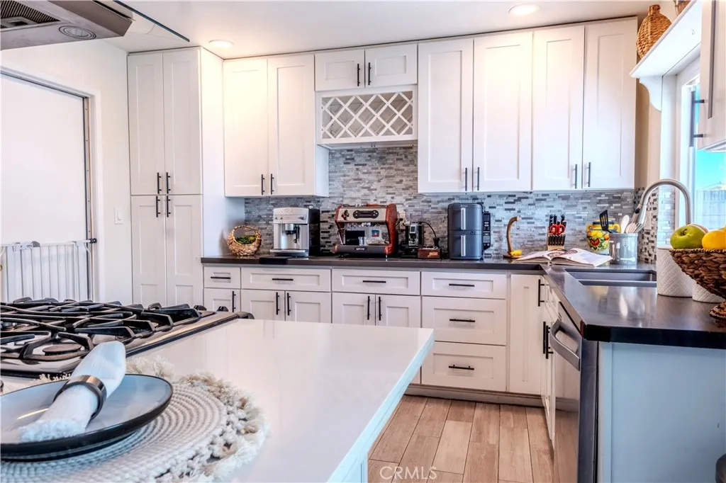 1355 N Orange Avenue, Ontario, California 91764 — photo 5