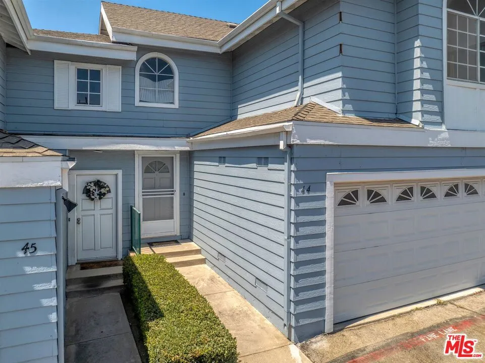 13145 Bromont Avenue 44, Los Angeles, California 91342 — photo 4