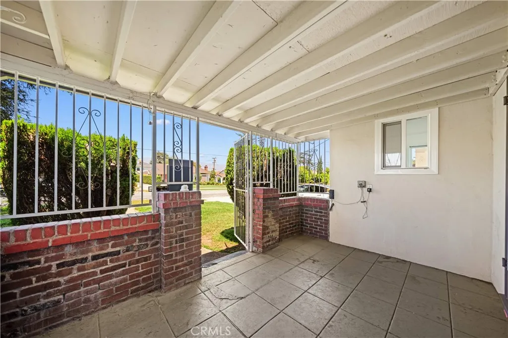 gallery-image 3