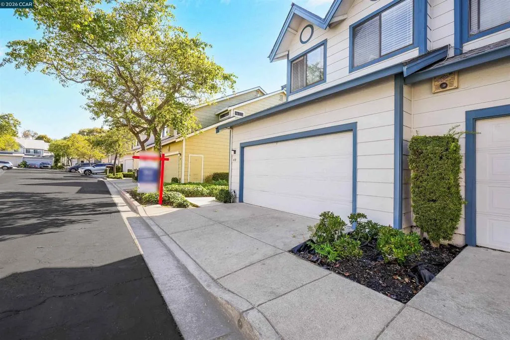 418 Dohrmann Ln, Pinole, California 94564 — photo 4
