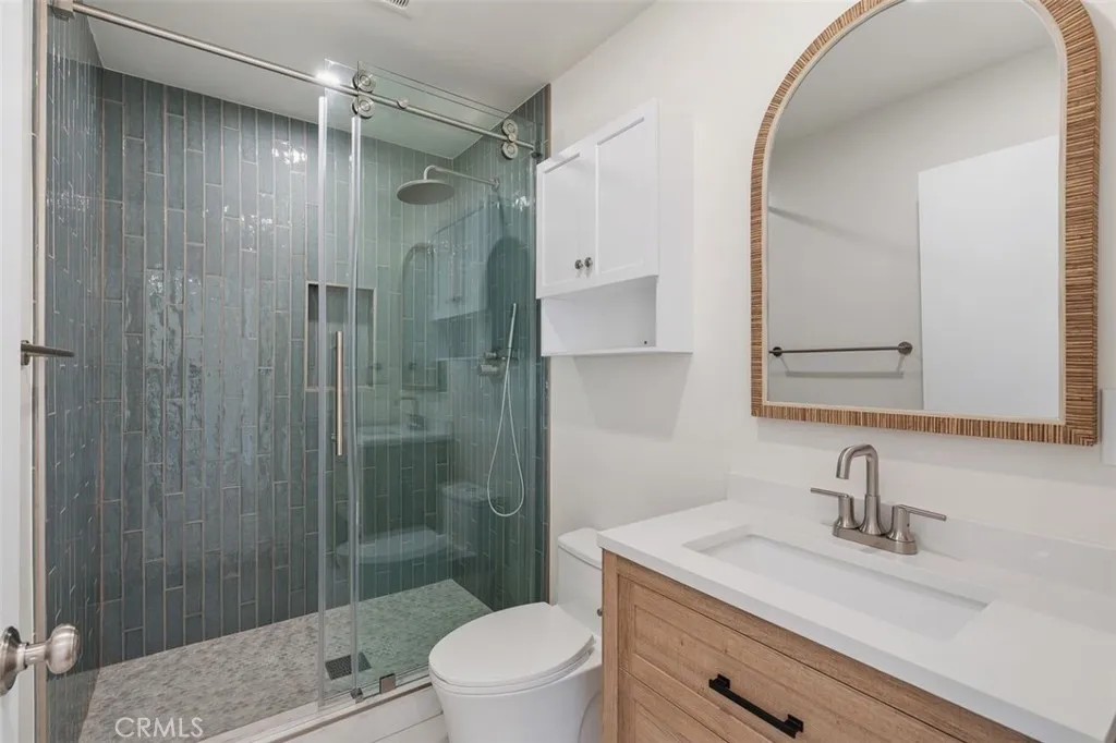 MAIN HALLWAY BATHROOM
