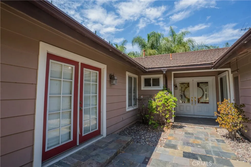 993 Verona, Fullerton, California 92835 — photo 5