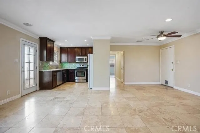 32989 Pepper Drive, Lake Elsinore, California 92530 — photo 4