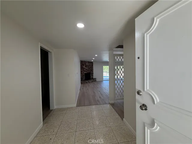 Entry way