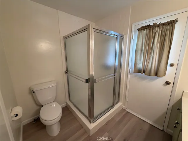 Bathroom 2 (ensuite)
