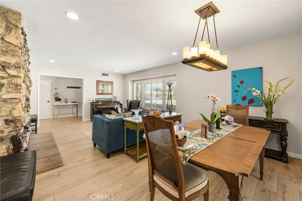 698 Wellesley, Claremont, California 91711 — photo 5