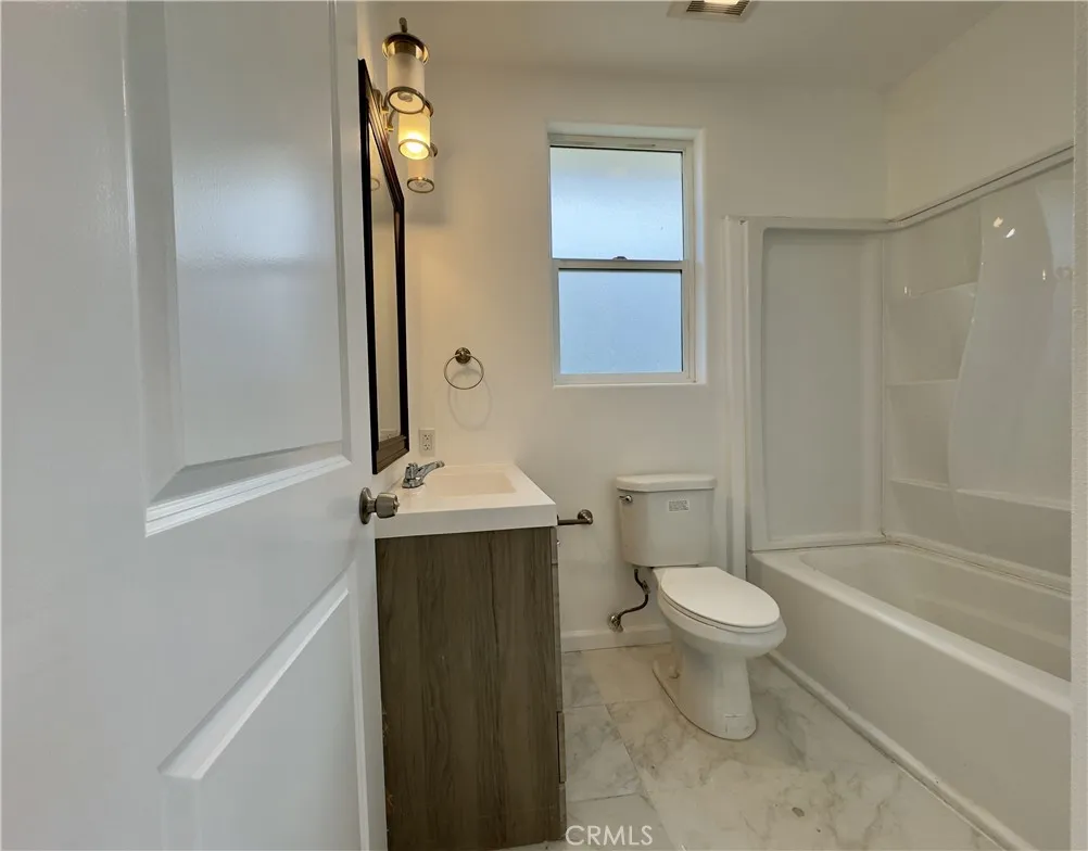 1607 Cherokee, Corona, California 92881 — photo 4