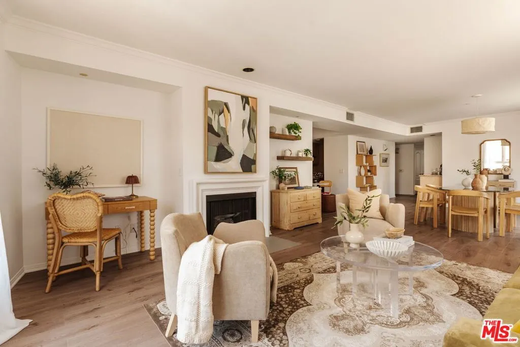 11099 Ophir Drive 202, Los Angeles, California 90024 — photo 4