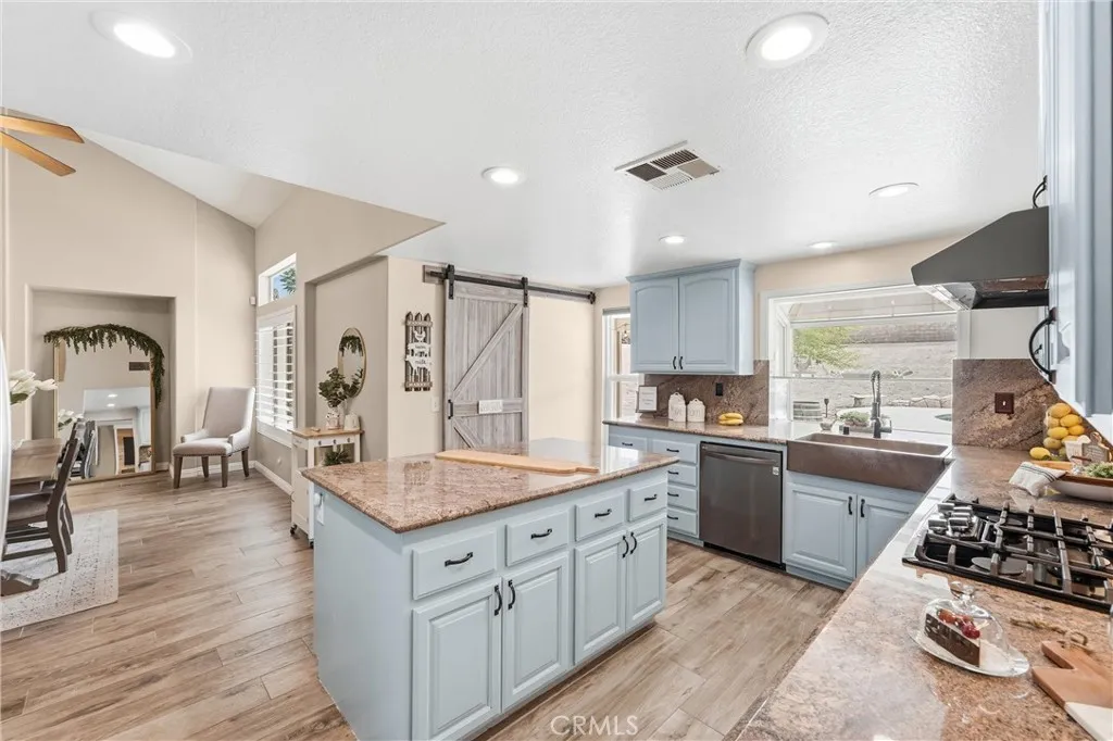 2371 Western Avenue, Norco, California 92860 — photo 4