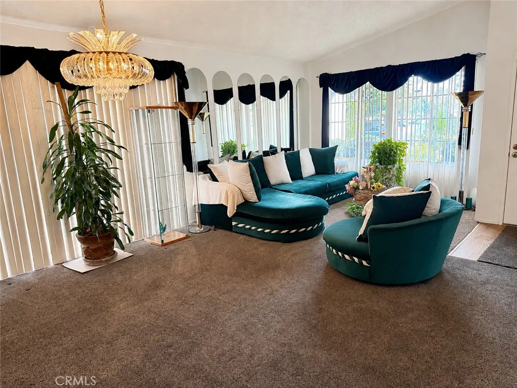 2736 Annapolis, San Bernardino, California 92408 — photo 4