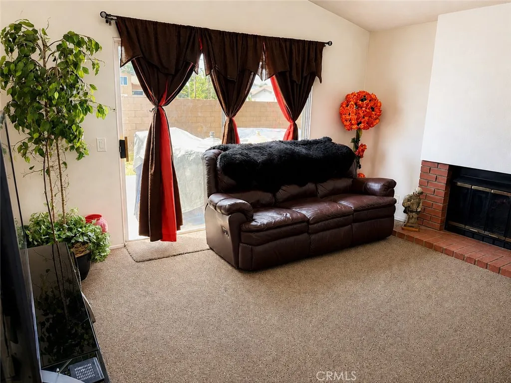 2736 Annapolis, San Bernardino, California 92408 — photo 5