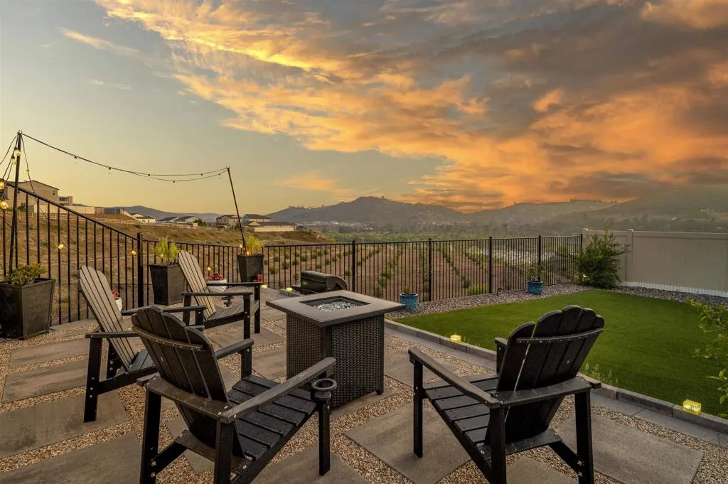 35164 Orchard Trail