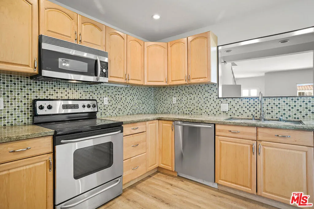 28248 Rey De Copas Lane #23, Malibu, California 90265 — photo 5