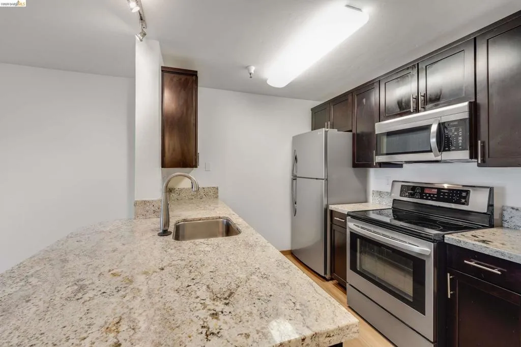 6400 Christie Ave 3206, Emeryville, California 94608 — photo 5