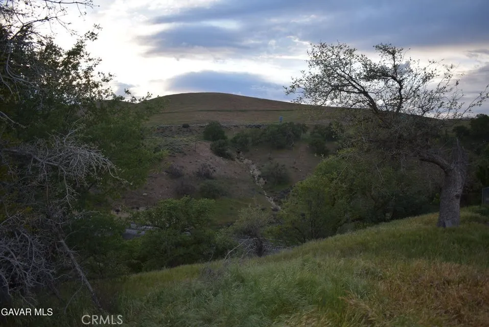 19300 Moon, Tehachapi, California 93561 — photo 4