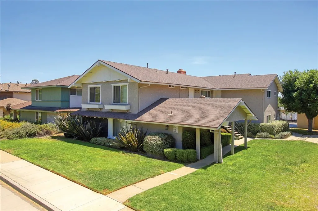 1960 Evergreen St