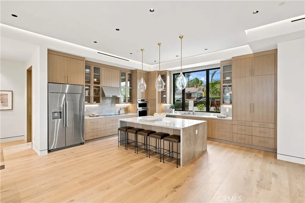 16966 Livorno Drive, Pacific Palisades, California 90272 — photo 5