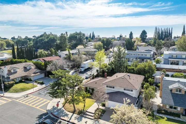 19100 Castlebay Lane, Porter Ranch, California 91326 — photo 4