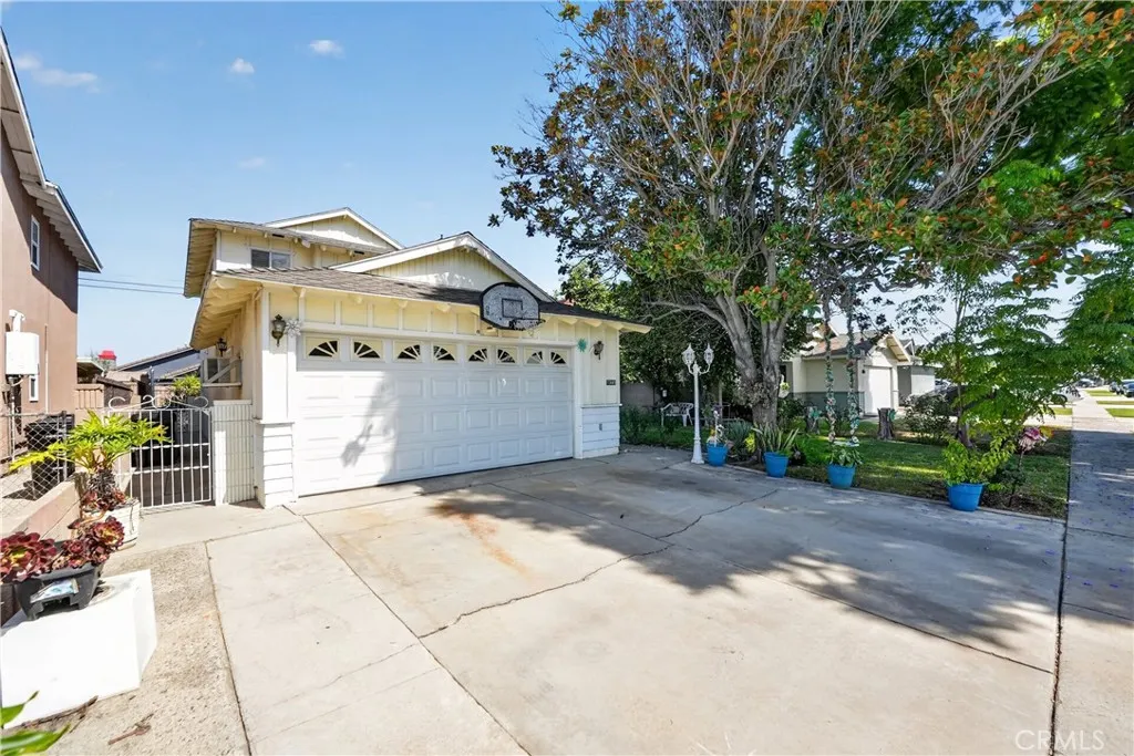 10445 Valley View Avenue, Whittier, California 90604 — photo 4