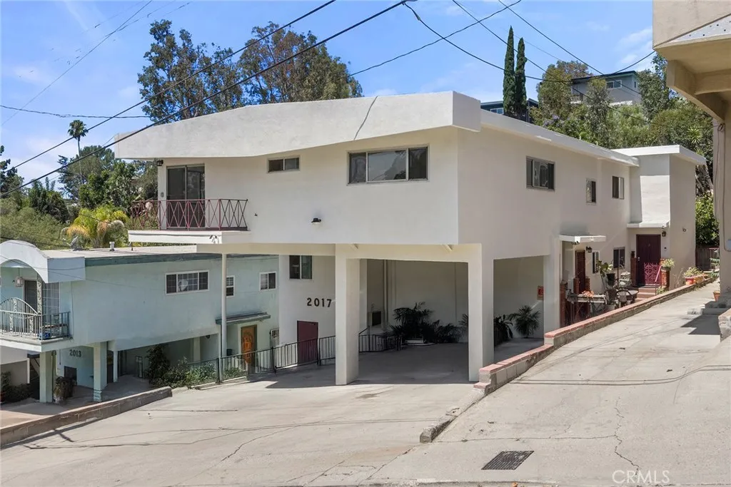 2017 Vestal Avenue, Los Angeles, California 90026 — photo 5