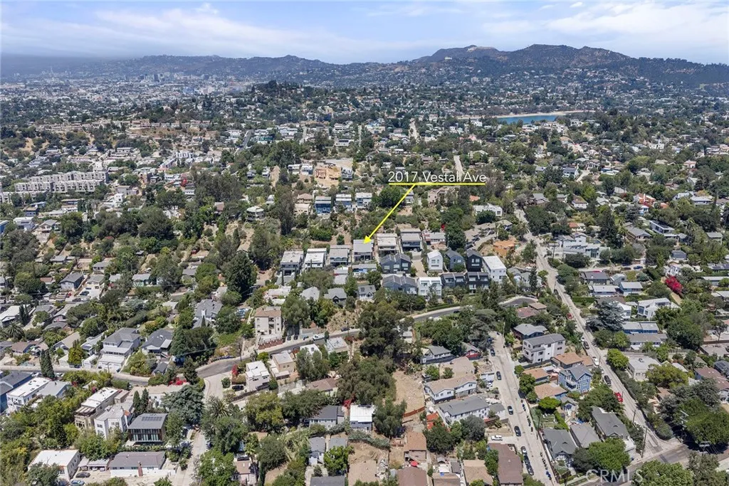 2017 Vestal Avenue, Los Angeles, California 90026 — photo 4