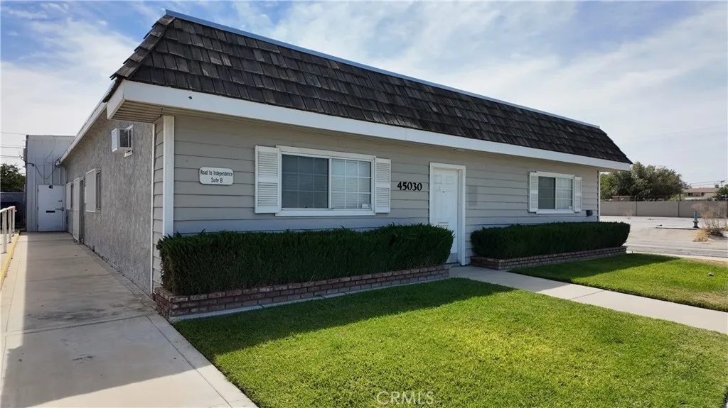 45030 Trevor, Lancaster, California 93534 — photo 4