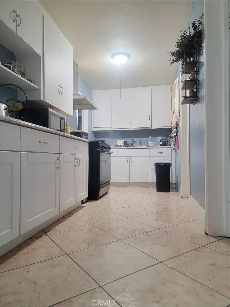 8567 Trey Avenue, Riverside, California 92503 — photo 4