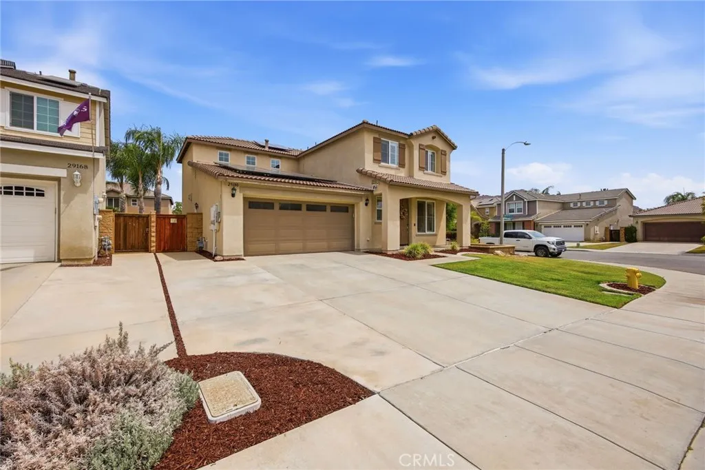 29180 Springshores, Menifee, California 92585 — photo 4