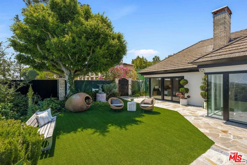 8416 Skyline Drive, Los Angeles, California 90046 — photo 5
