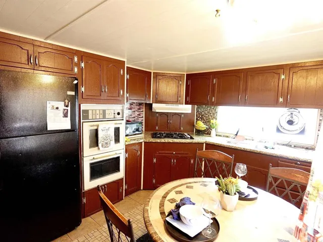 200 Olive Avenue 27, Vista, California 92083 — photo 5