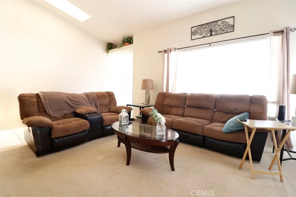14532 Tanglewood Court, Hesperia, California 92345 — photo 4