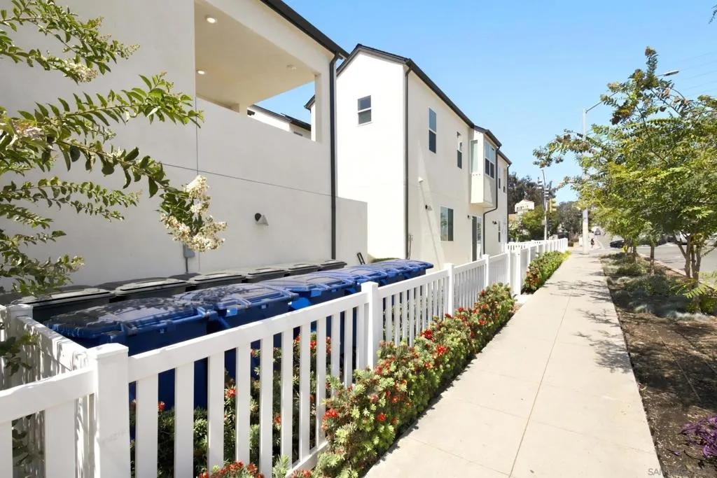 2054 58 N Highland Ave, San Diego, California 92113 — photo 5