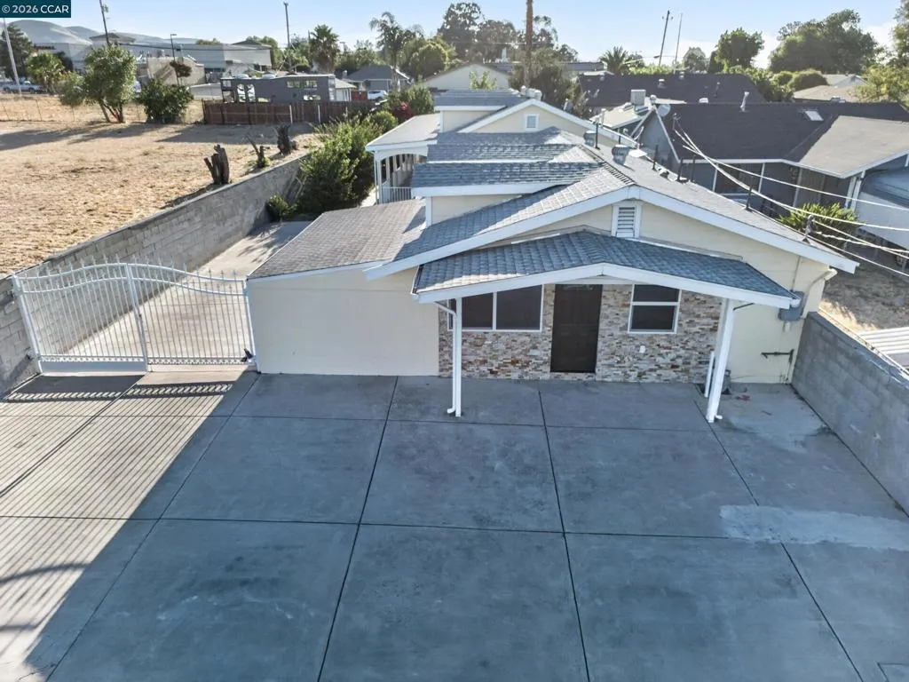 3 bedrooms, 2 baths