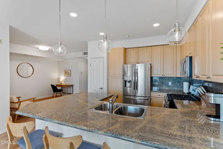 436 Poli Street 402, Ventura, California 93001 — photo 5