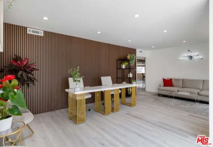 11520 Jefferson Boulevard, Culver City, California 90230 — photo 4