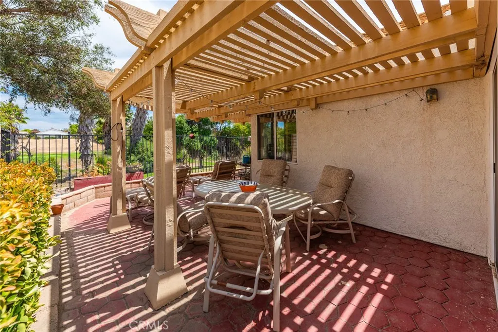 40536 Via Estrada, Murrieta, California 92562 — photo 4