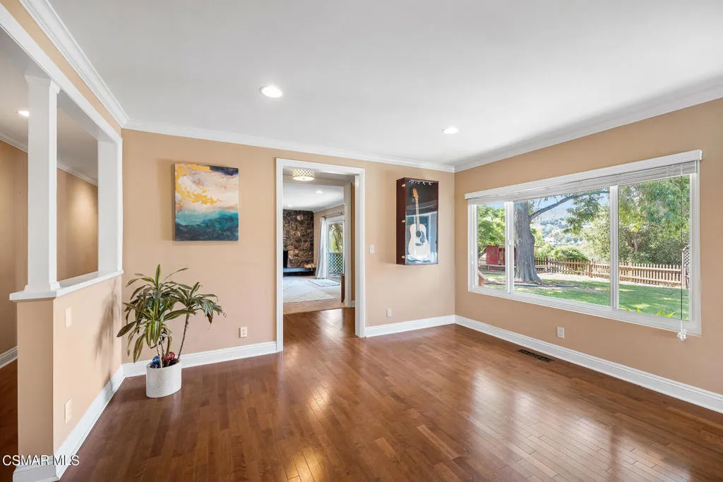 167 Rimrock   -36