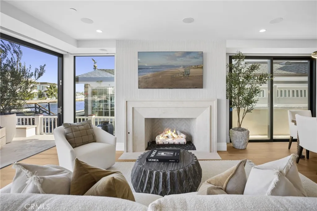 113 Grand Canal, Newport Beach, California 92662 — photo 4