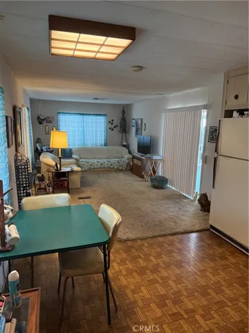 Dining 
Area