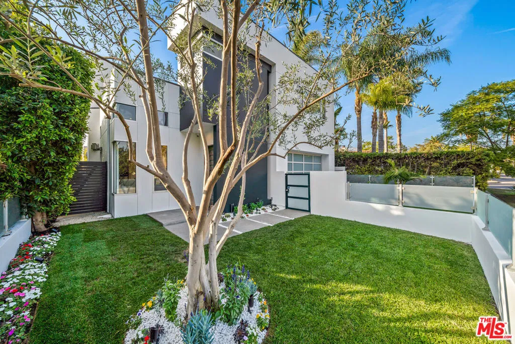 363 N Sweetzer Avenue, Los Angeles, California 90048 — photo 4