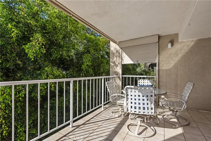 Balcony space