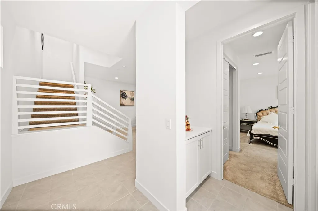 gallery-image 4