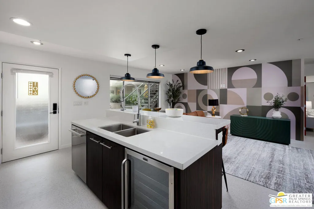 588 E San Lorenzo Road 106, Palm Springs, California 92264 — photo 5