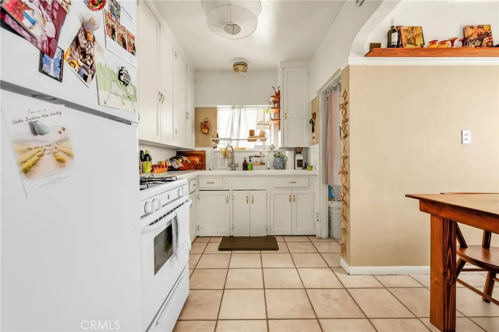 3185 Perlita Avenue, Los Angeles, California 90039 — photo 5