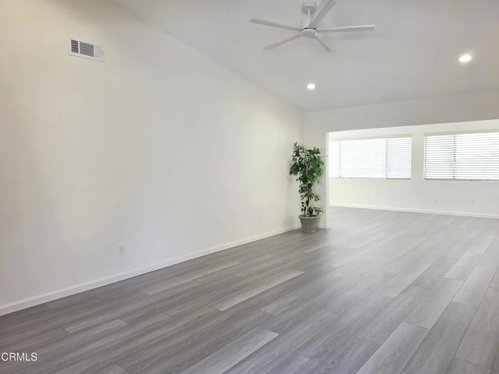 44174 Village 44, Camarillo, California 93012 — photo 4