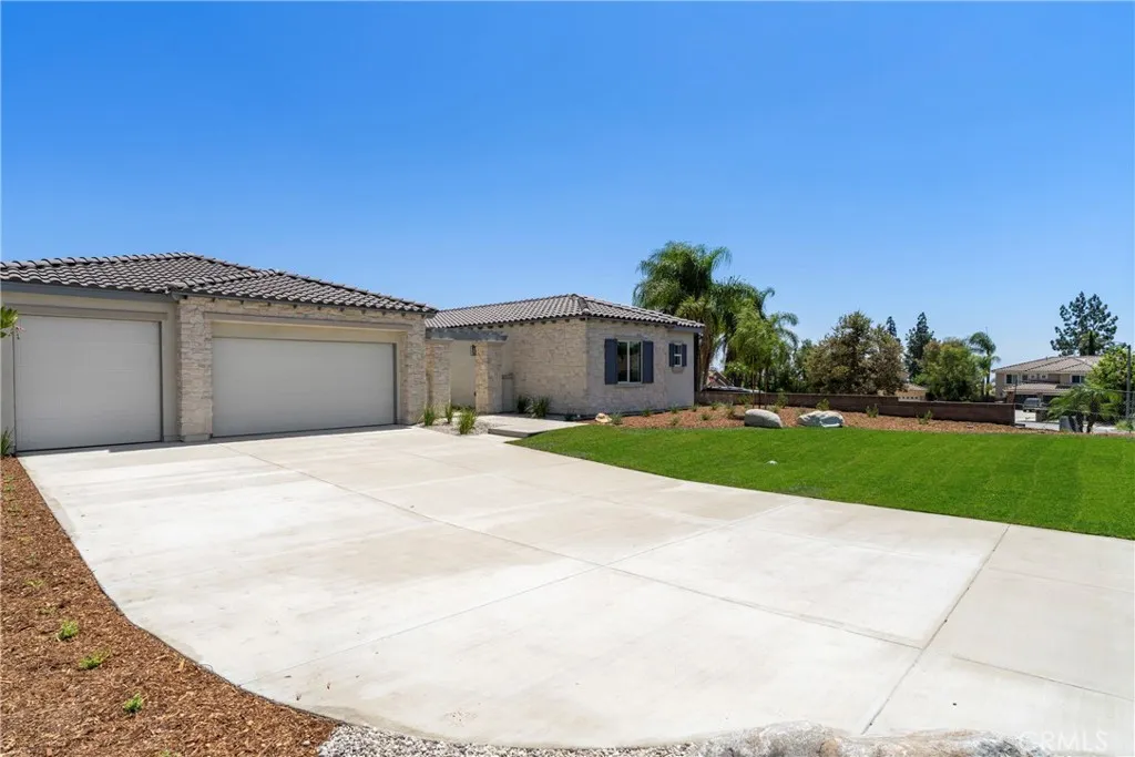 5605 Brittany Court, Rancho Cucamonga, California 91701 — photo 4